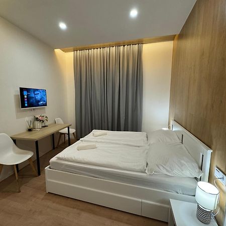 Zitna Downtown Apartments Прага Экстерьер фото