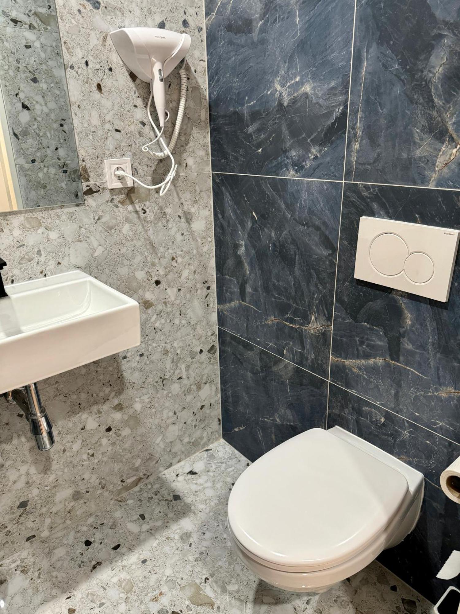 Zitna Downtown Apartments Прага Экстерьер фото